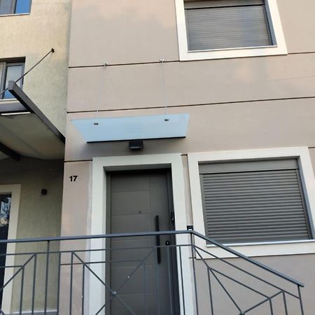 Simple, Calm And Luxurious Apartment Kalamata Exterior foto